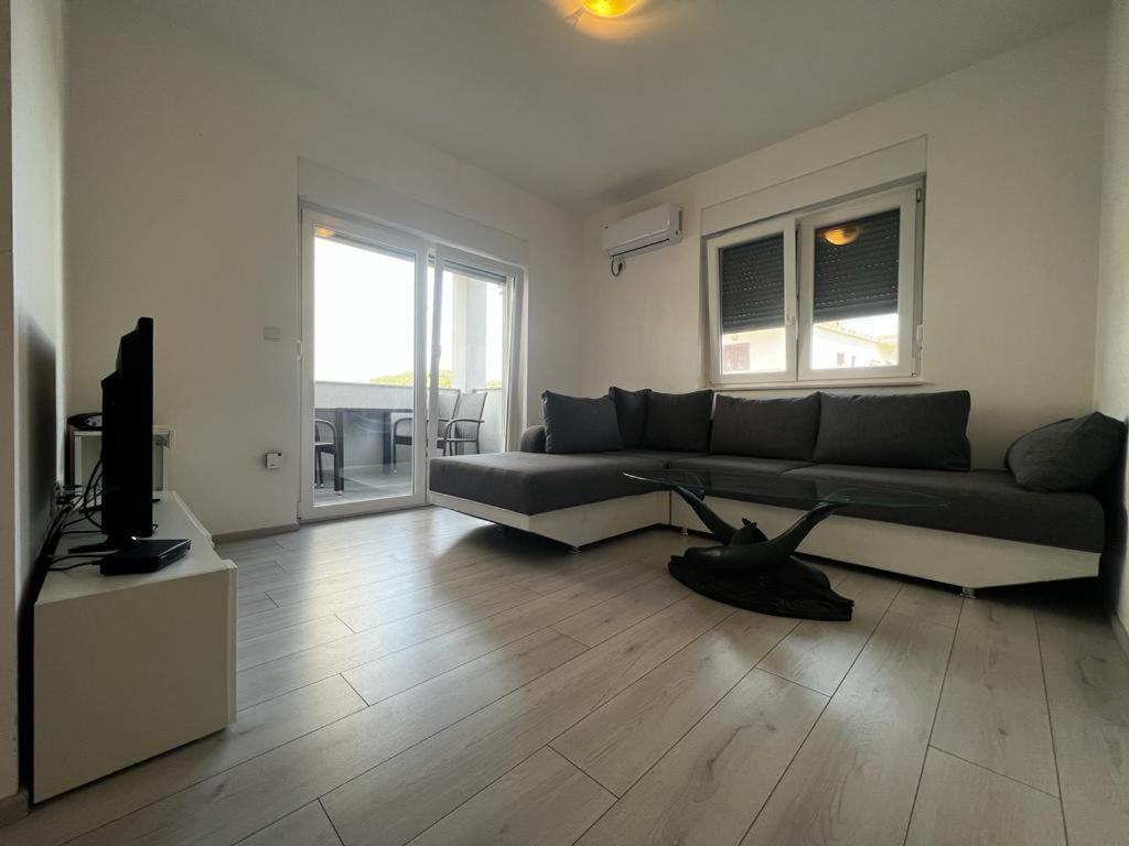 Apartments Petrusic 수페타르스카 드라가 외부 사진