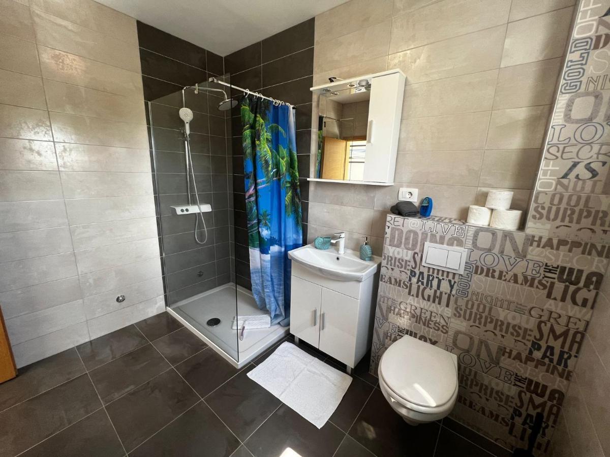 Apartments Petrusic 수페타르스카 드라가 외부 사진
