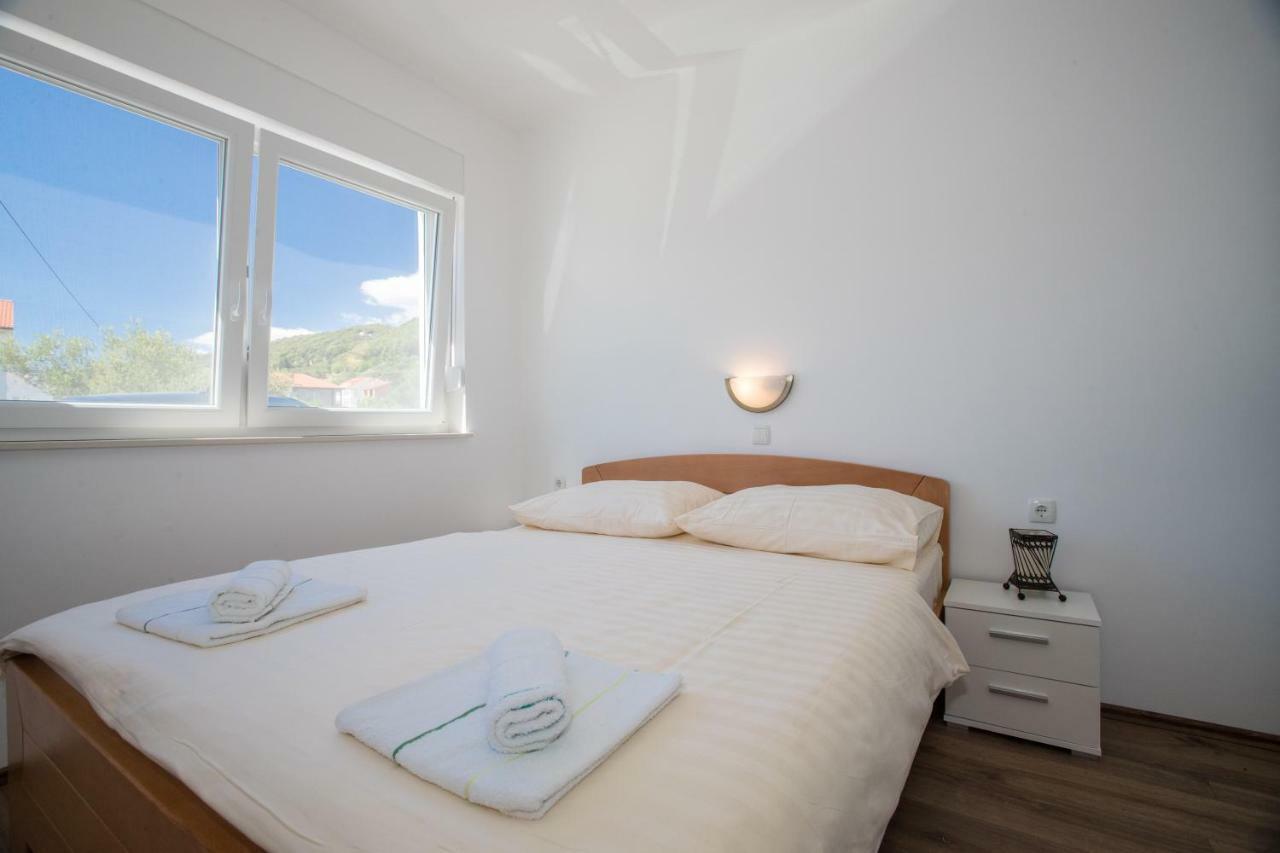 Apartments Petrusic 수페타르스카 드라가 외부 사진