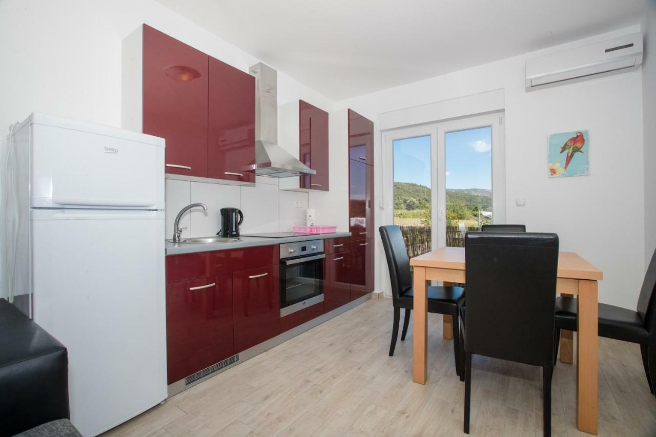 Apartments Petrusic 수페타르스카 드라가 외부 사진