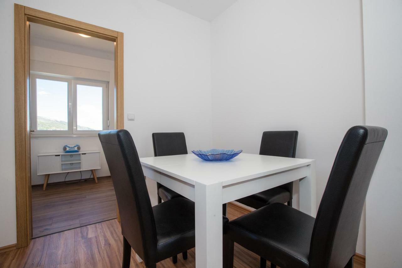 Apartments Petrusic 수페타르스카 드라가 외부 사진
